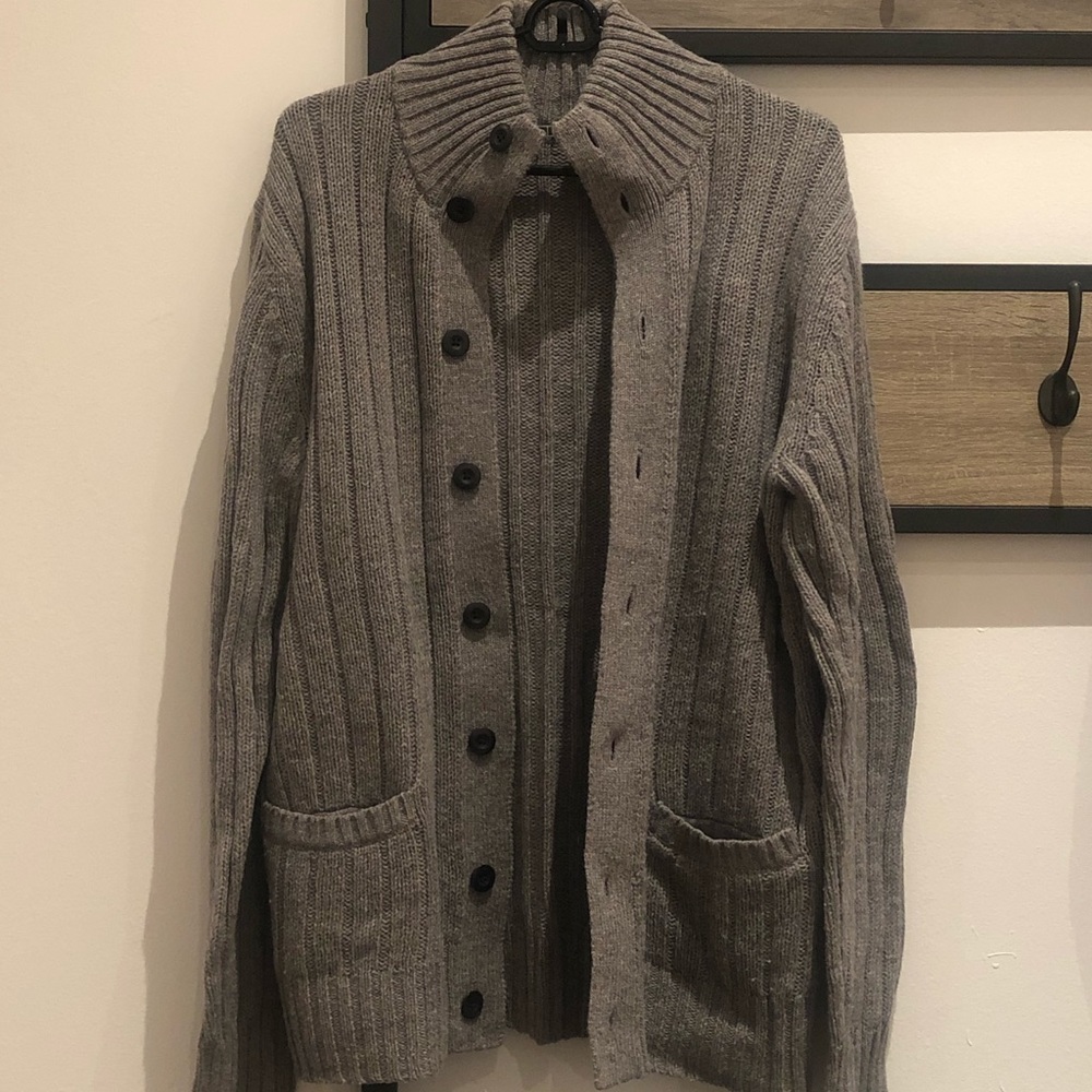 Uniqlo Cardigan size M